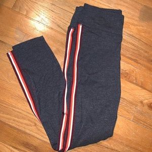 Aerie Grey Striped Leggings